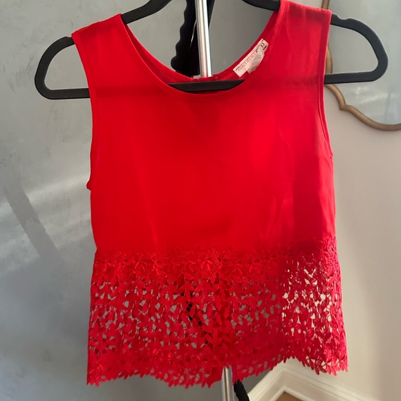 Red Formal/Casual Sleeveless Blouse with Lace detailing - Picture 1 of 4